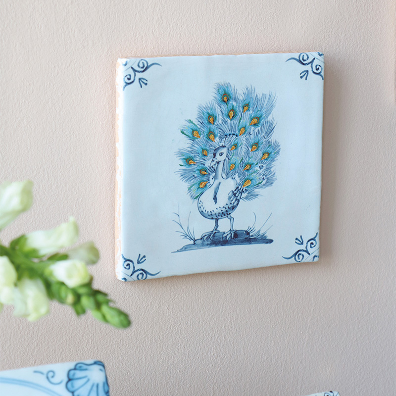 storytiles-tegel-pauw-blauw