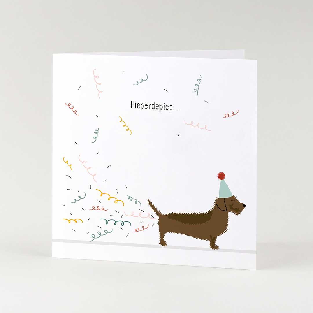 wenskaart-verjaardag-teckel-hieperdepiep-confetti-gefeliciteerd