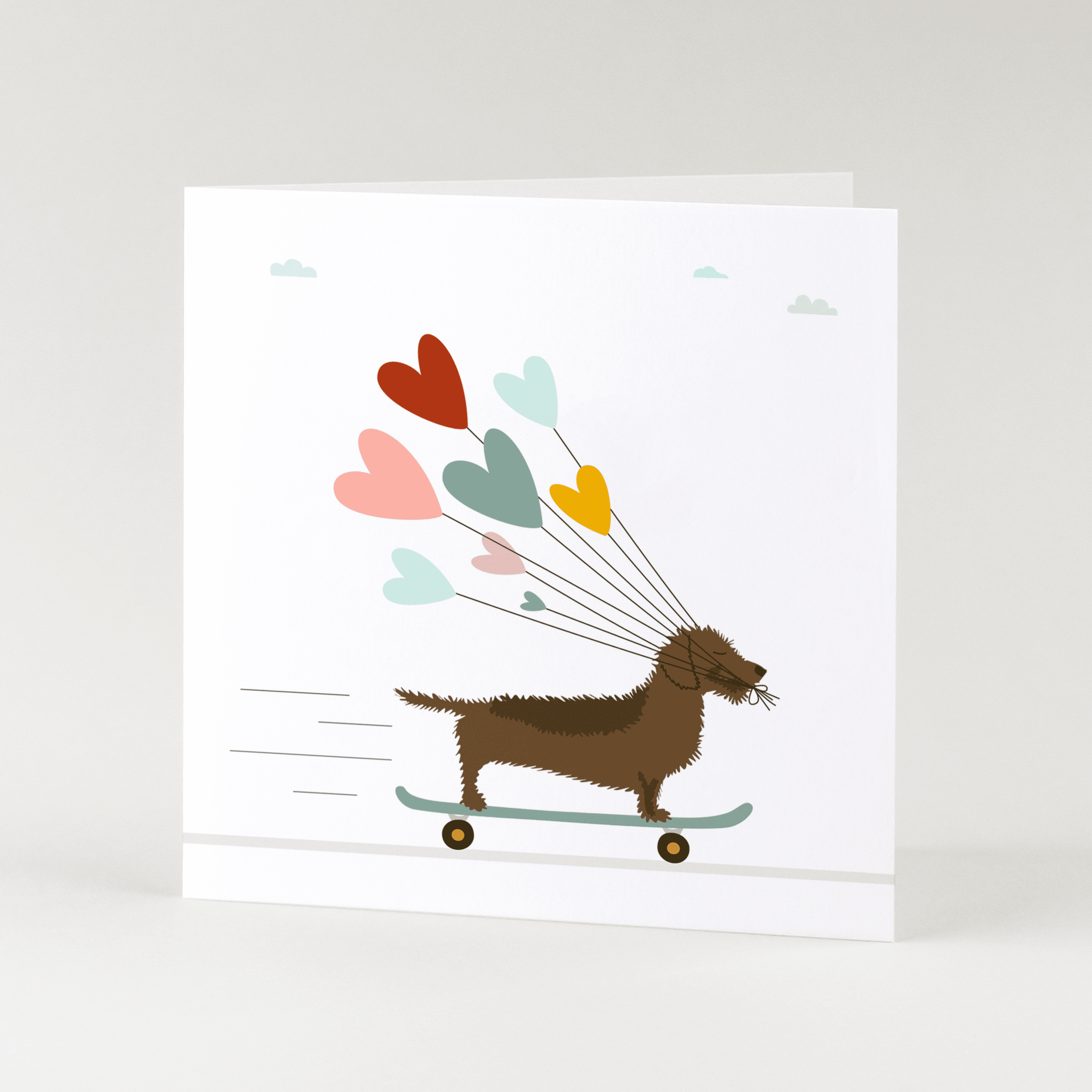 Greeting card dachshund Frits - Skateboard, love