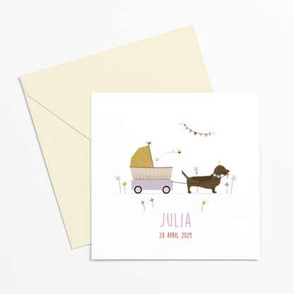 Geboortekaartje meisje met baby en dieren tussen bloemen, lente illustratie.