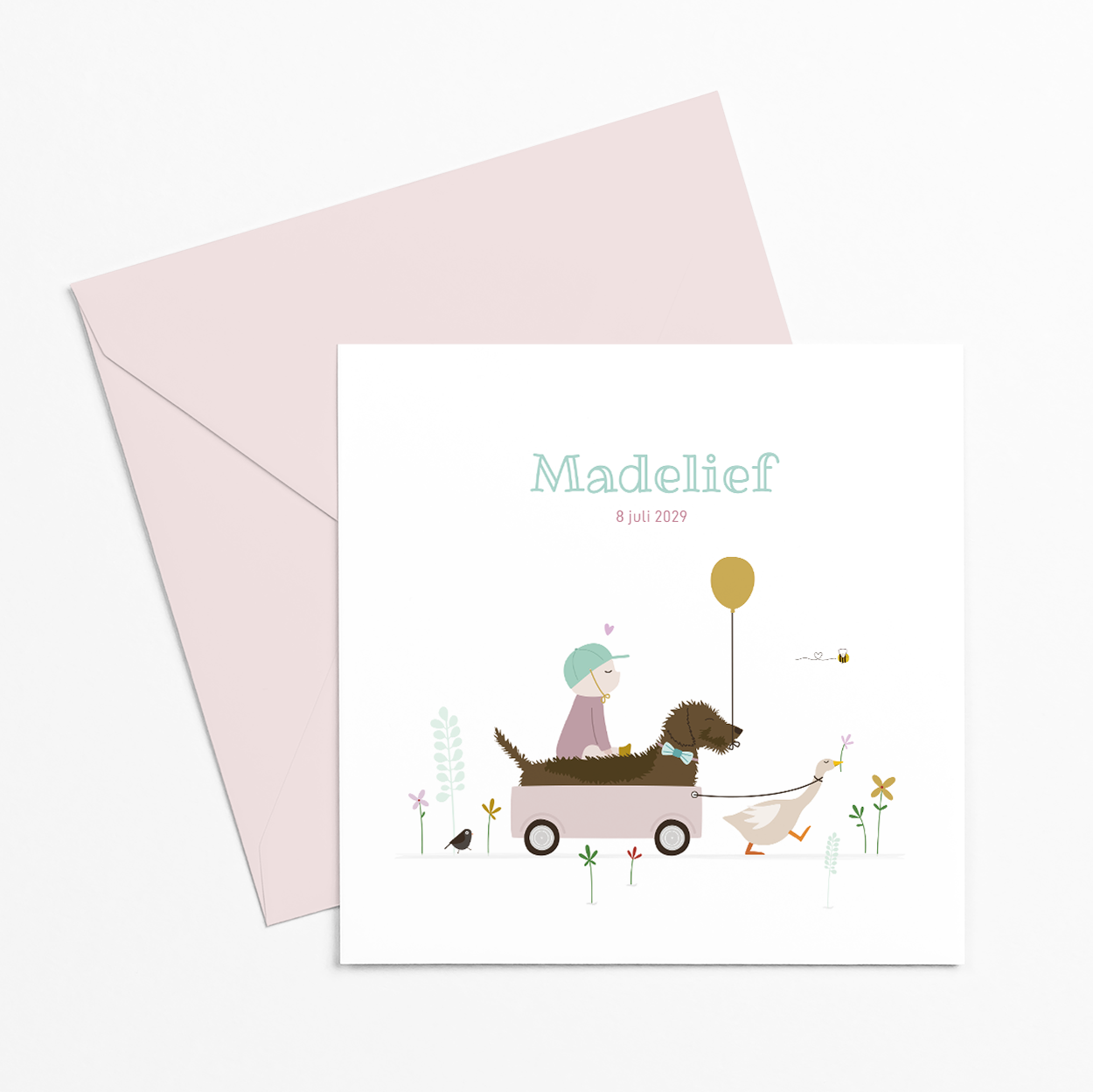 Geboortekaartje meisje met teckel en gans die karretje trekt met baby, illustratie met bloemen.