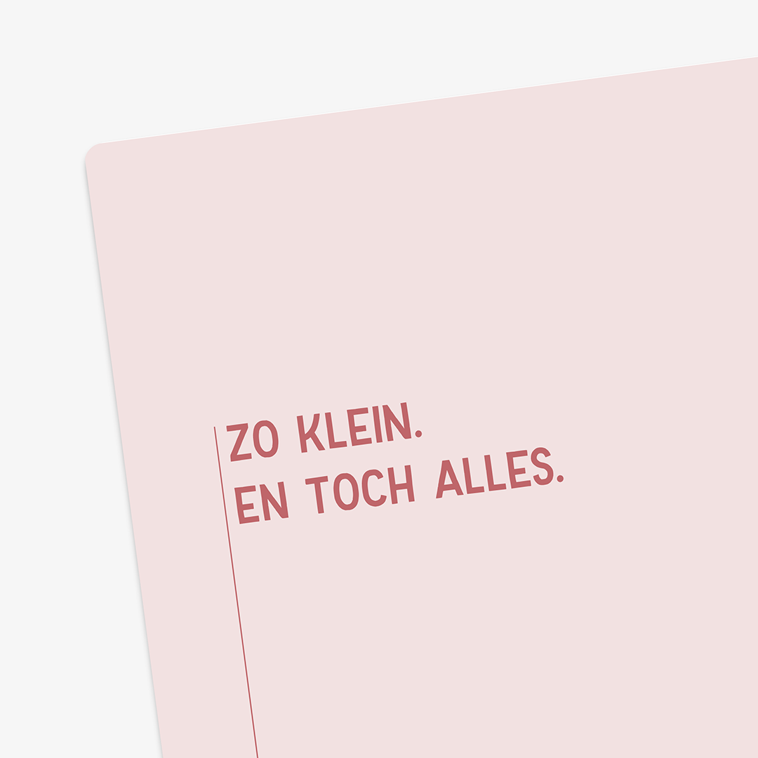 Detail van geboortekaart met tekst &