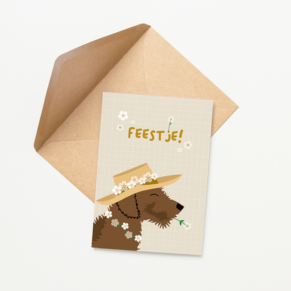 uitnodigingskaarten-kinderfeest-meisje-beige-bloemen