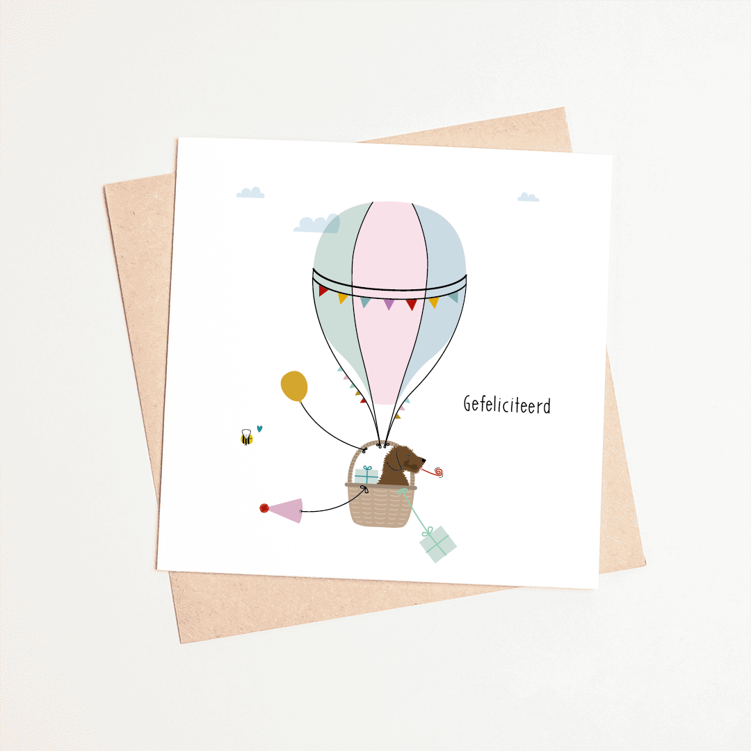 Wenskaart teckel - Frits zweeft hoog in een luchtballon om te feliciteren